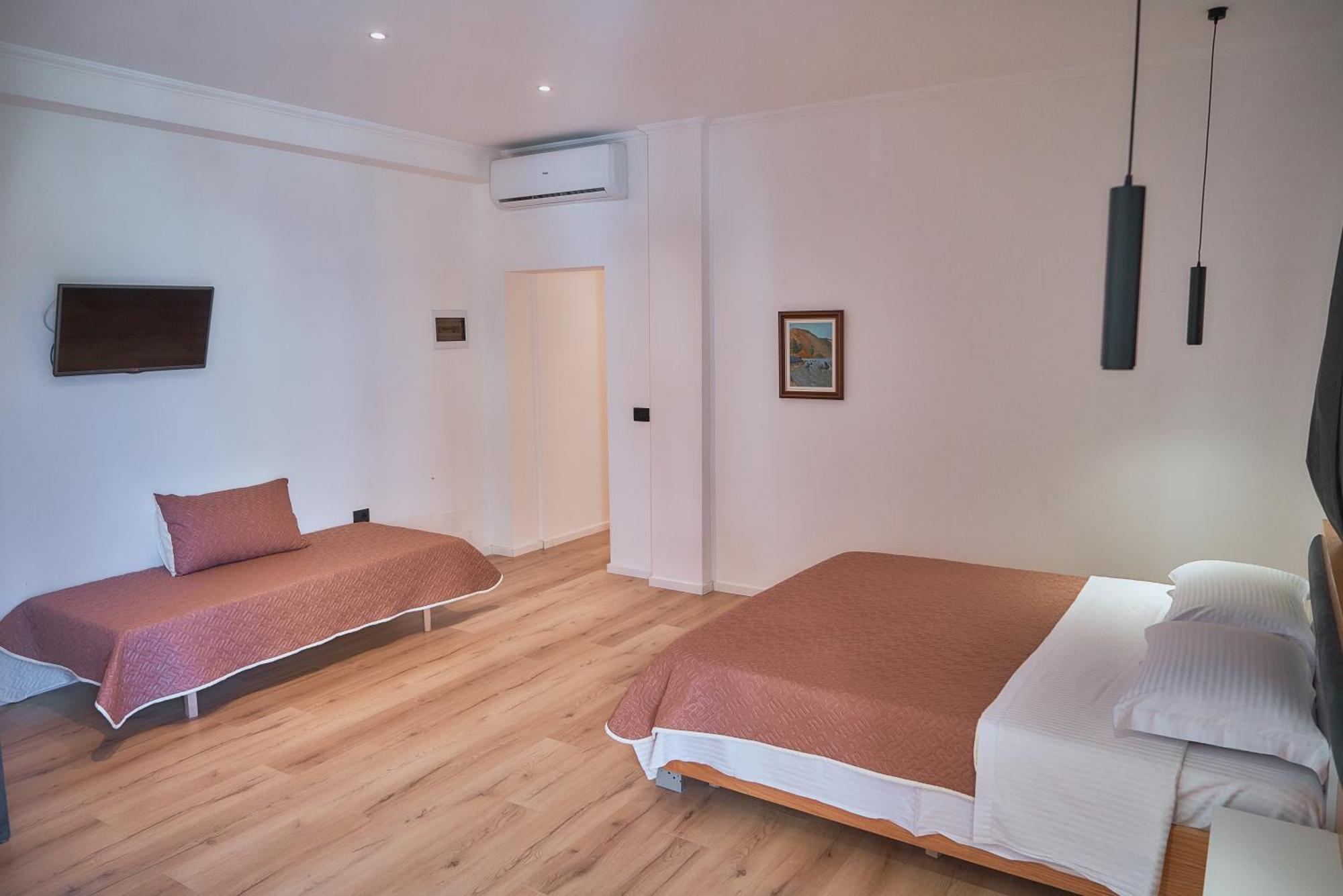 Kalpazo Inn Tirana Exteriér fotografie