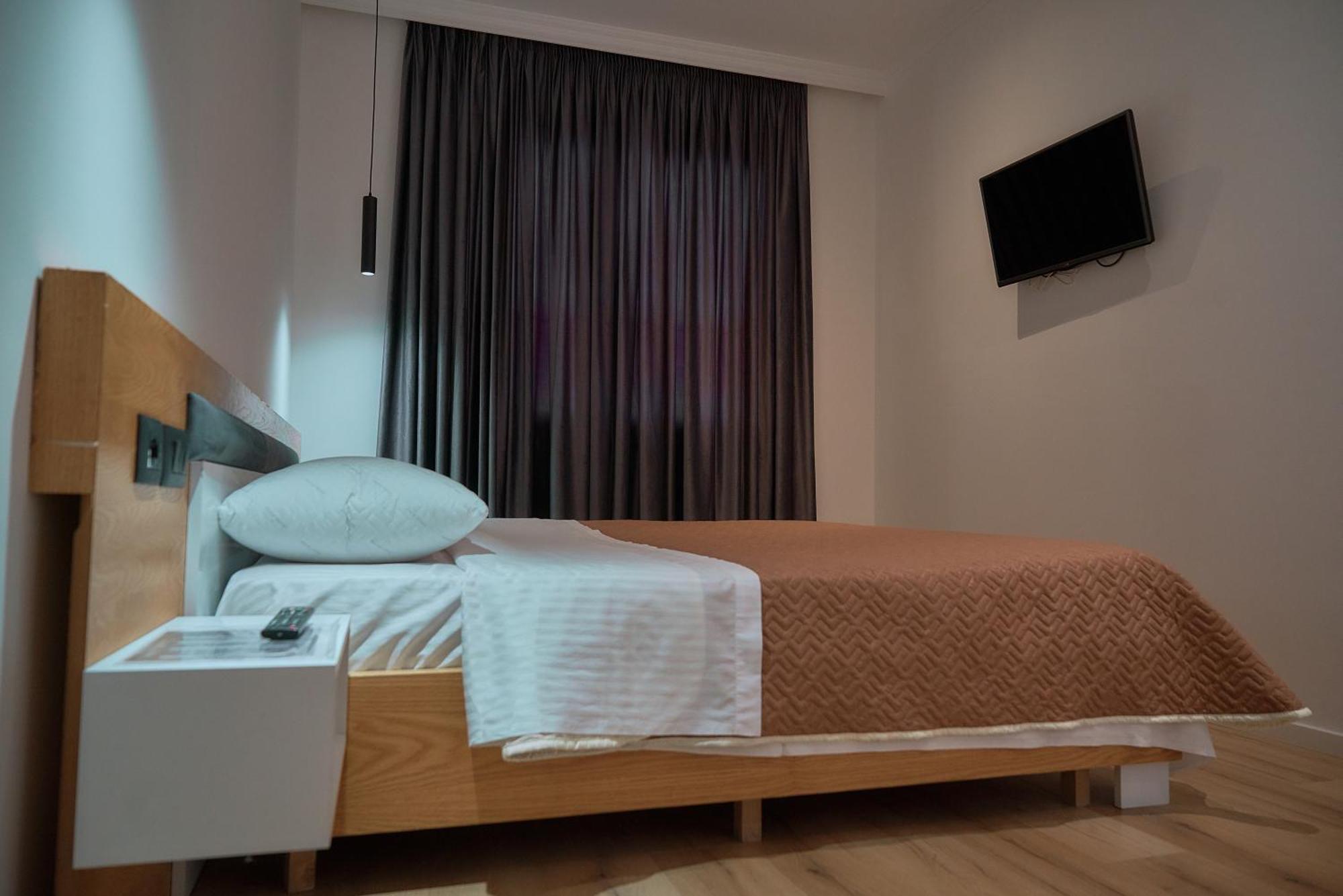 Kalpazo Inn Tirana Exteriér fotografie