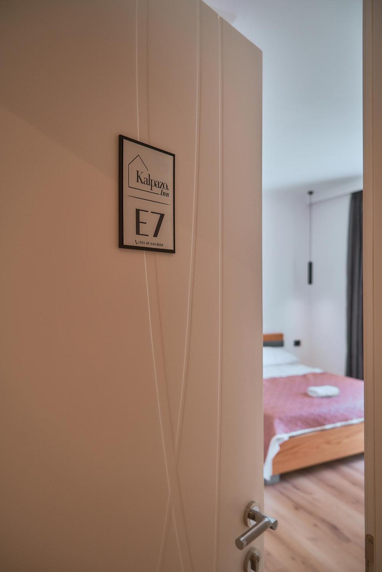 Kalpazo Inn Tirana Exteriér fotografie