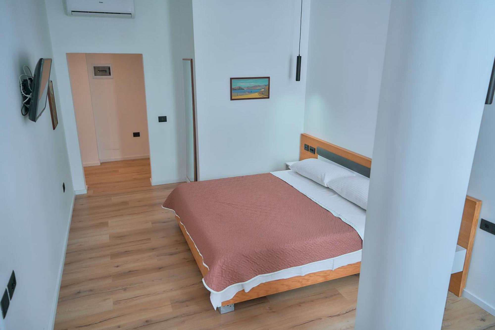 Kalpazo Inn Tirana Exteriér fotografie