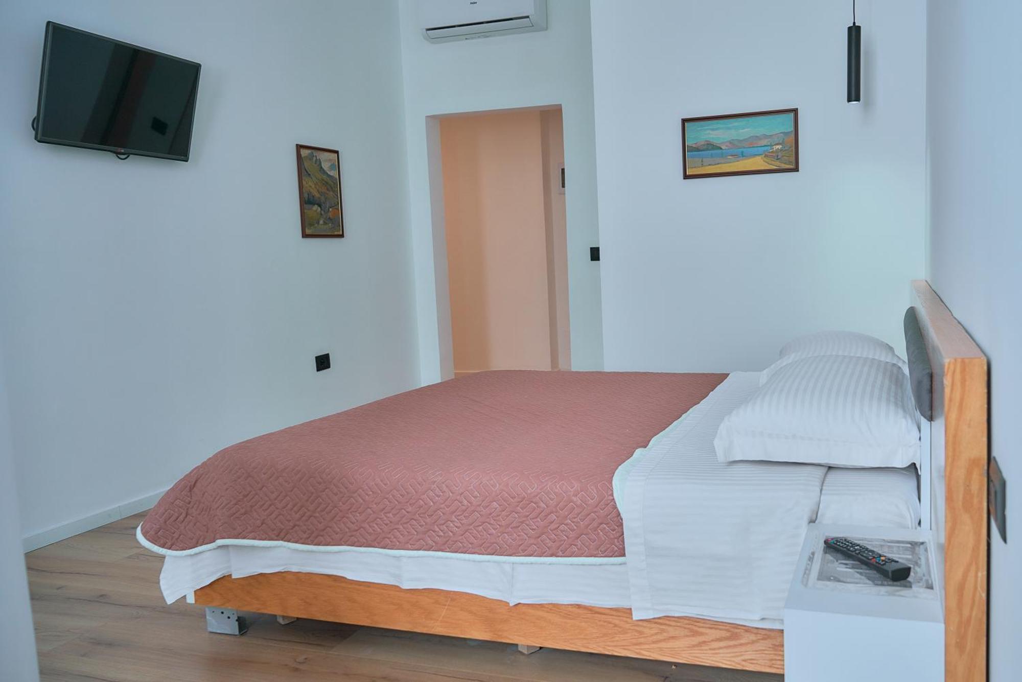 Kalpazo Inn Tirana Exteriér fotografie