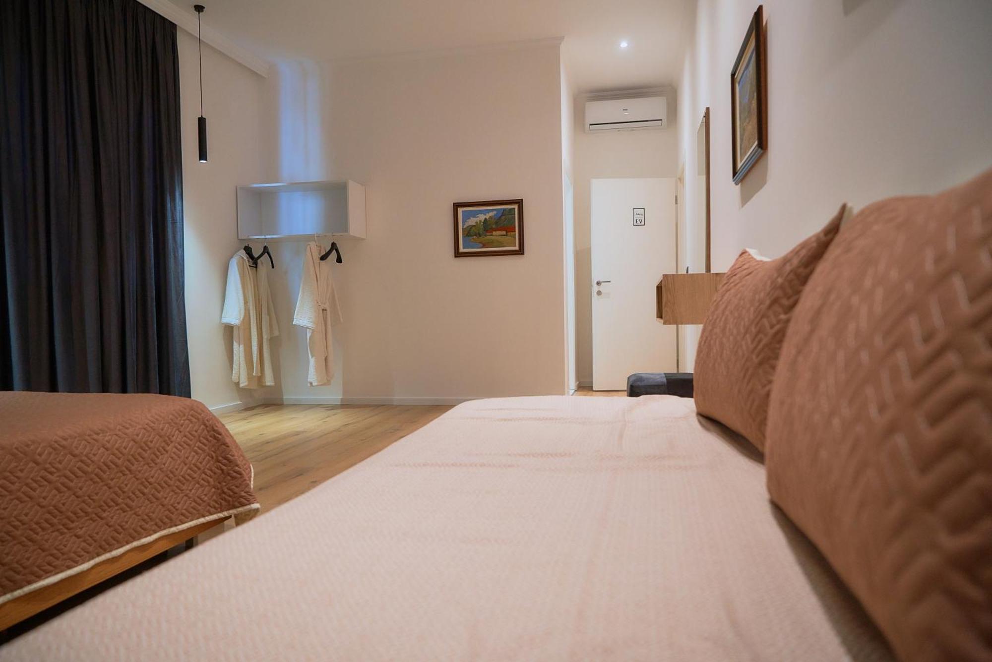Kalpazo Inn Tirana Exteriér fotografie